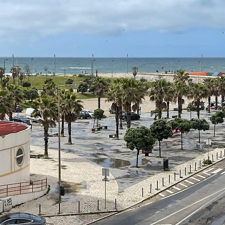 Enjoy Ocean Beach Life At Costa Da Caparica! Bagian luar foto